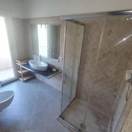 With Private Pool For 10 People *