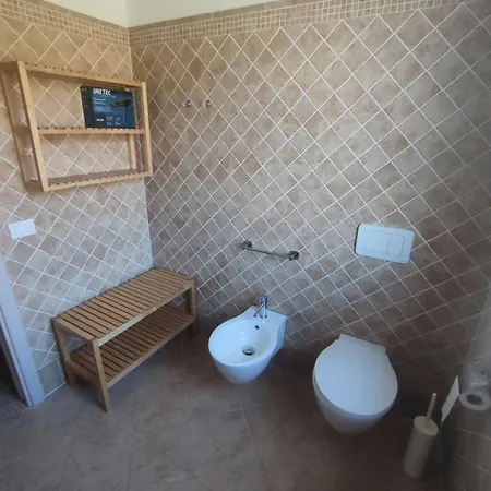 With Private Pool For 10 People * Monte Petrosu